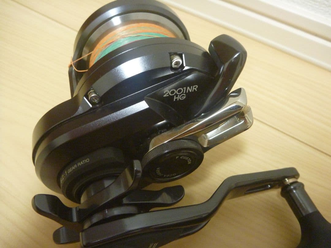 【新品未使用】シマノ　19オシアジガーFカスタム　　 2001NRHG LEFT