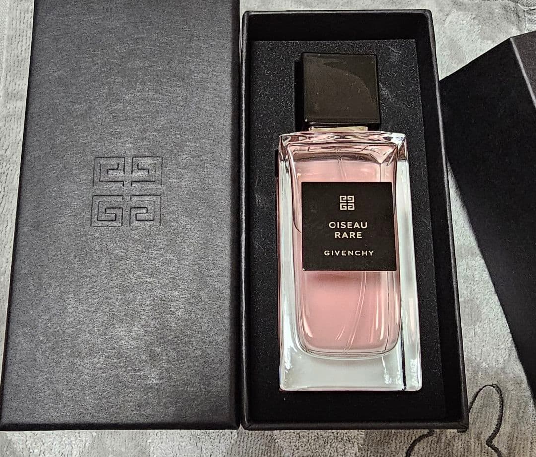 香水(女性用) Givenchy Oiseau Rare Eau de Parfum