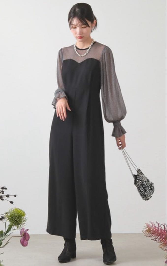 kana パーティー　パンツドレス　オケージョン　結婚式　黒