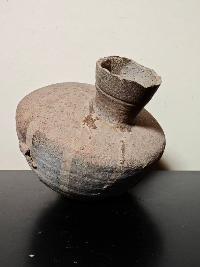 須恵器平瓶　古墳時代　考古発掘品　花呼ぶ器　見立て花器