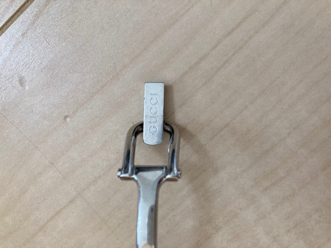 GUCCI 1500L 箱付き ブラック アナログ 時計