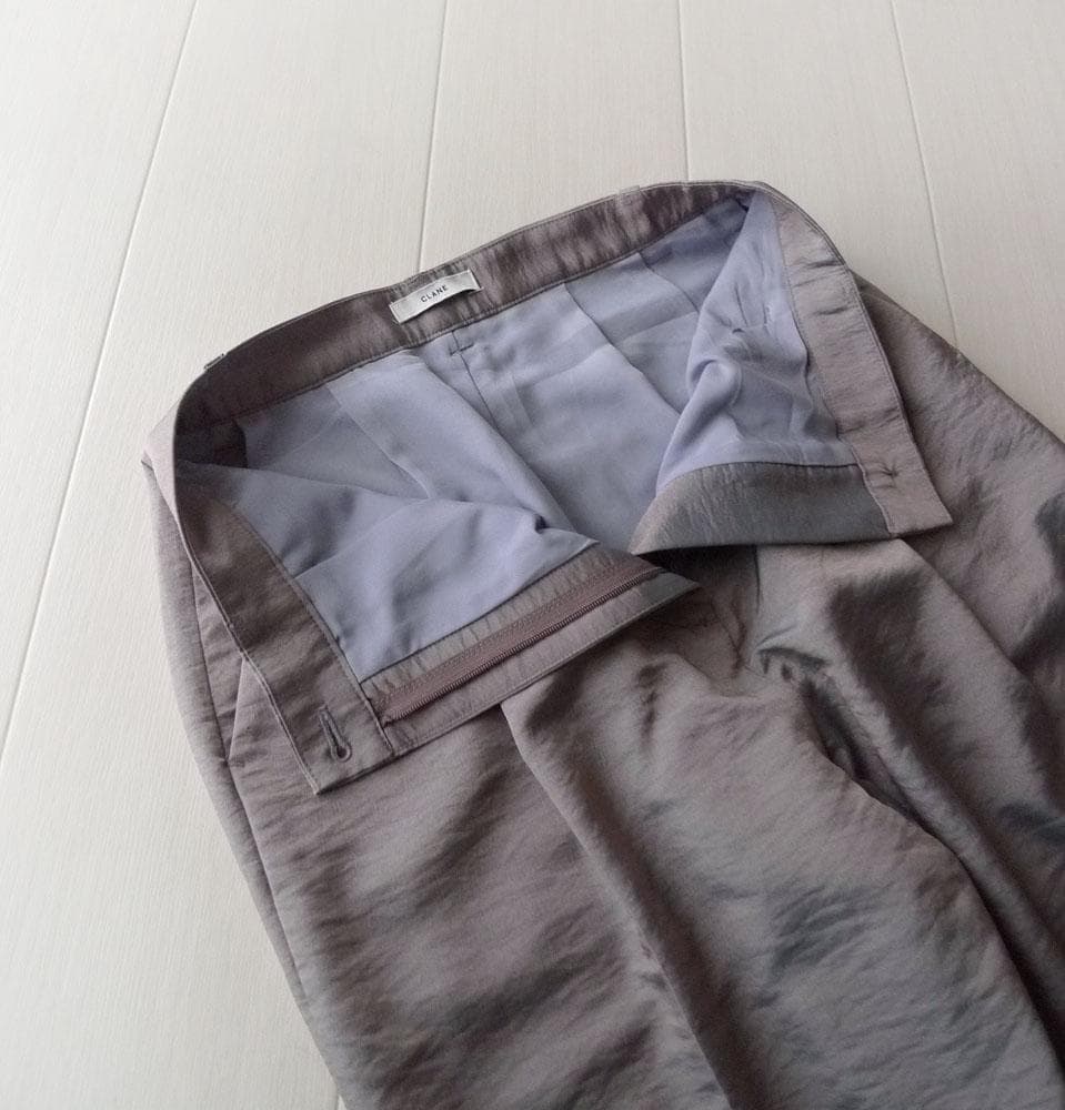 美品 CLANE 2,6万円 テーパードパンツ クラネ ワイドパンツ　C537