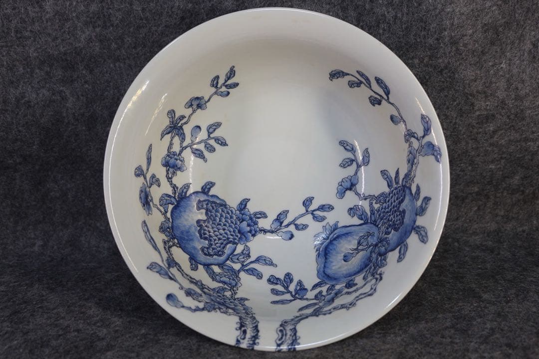 雍正年製　美品　お茶碗　お皿　釉上青花瓷 「過牆石榴文」碗　美品　レア