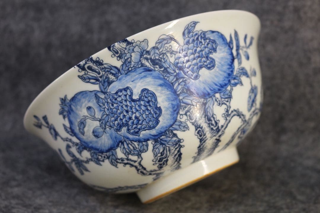 雍正年製　美品　お茶碗　お皿　釉上青花瓷 「過牆石榴文」碗　美品　レア