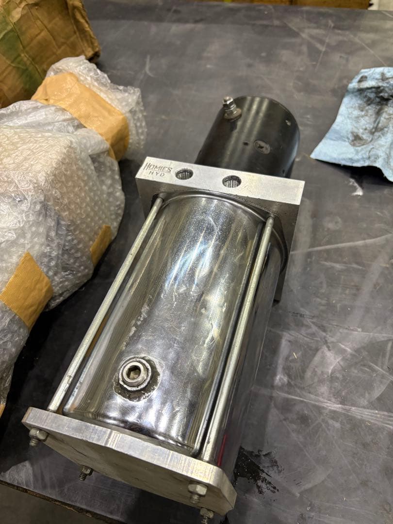 ハイドロ2ポンプ　ローライダー、インパラ、キャデラック、リンカーン