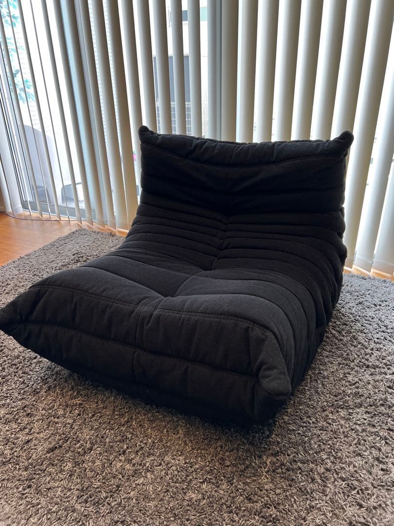 【正規品】ligne roset トーゴ1人掛けソファ　人気　黒