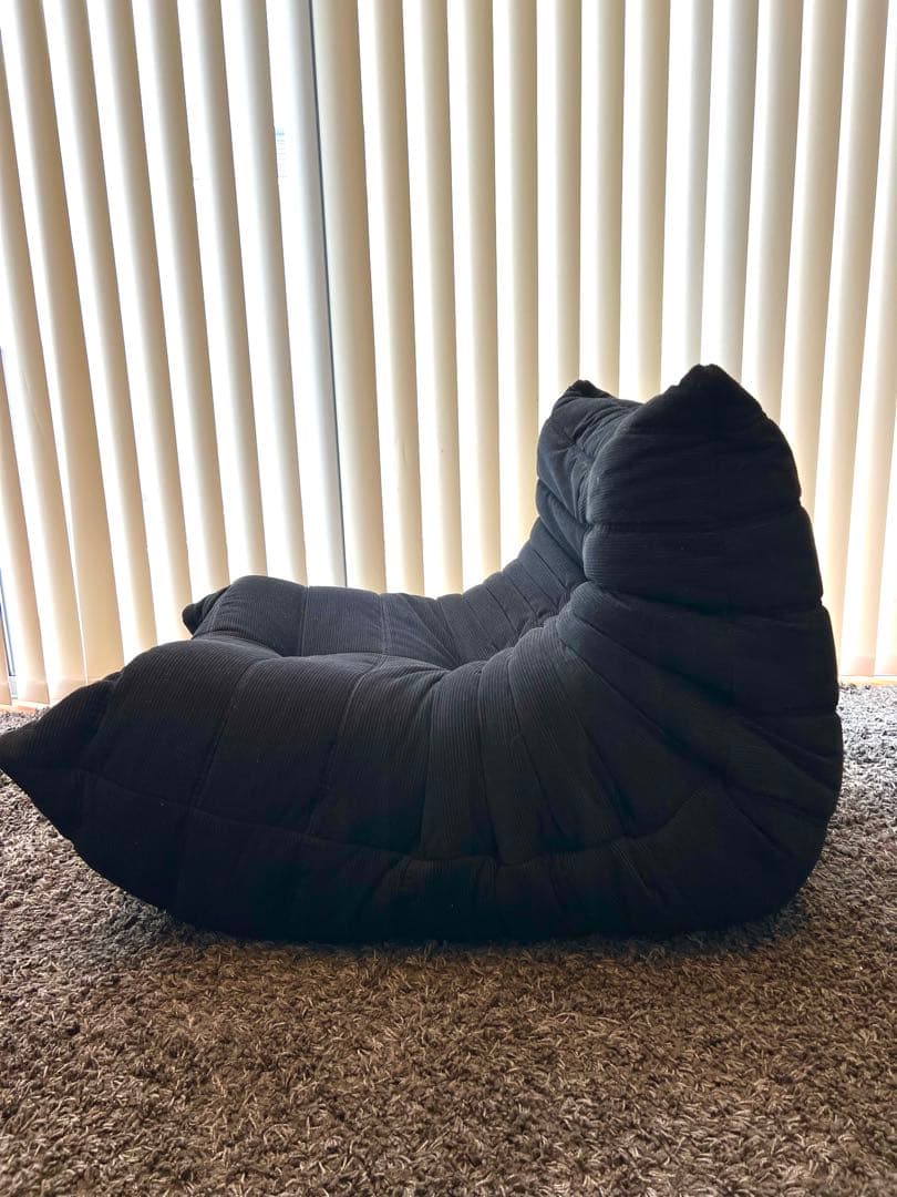 【正規品】ligne roset トーゴ1人掛けソファ　人気　黒