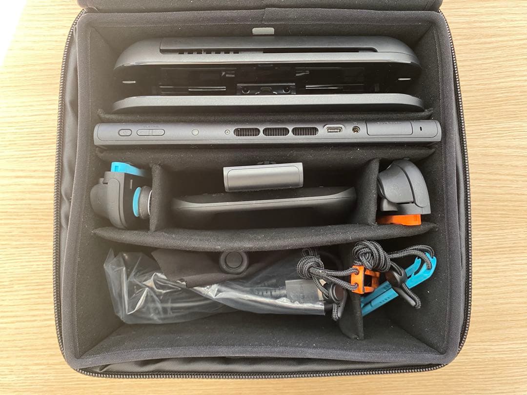 Nintendo Switch 2 本体 充実の付属品付き