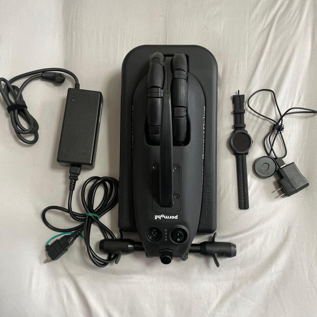 スマートドライブ（ペルモービル）車椅子アシスト　バッテリー交換必要