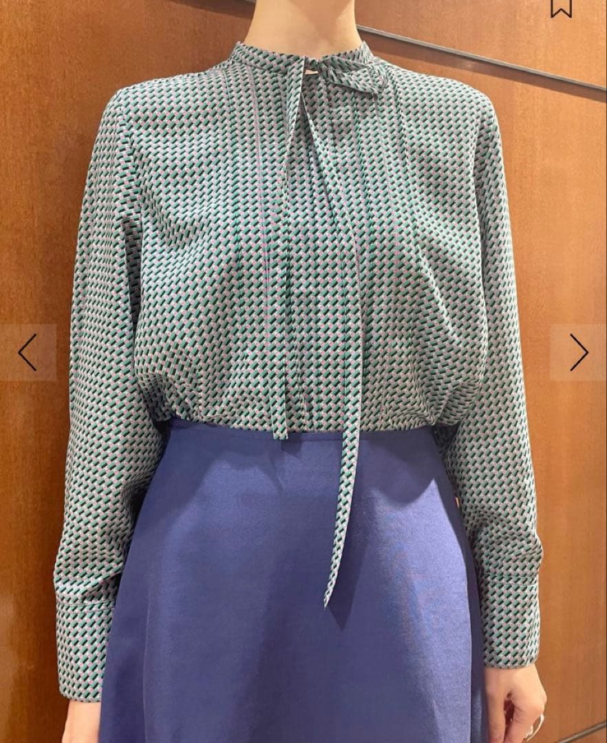 Ballsay キカダイヤゴナル　ボウタイ　ブラウス