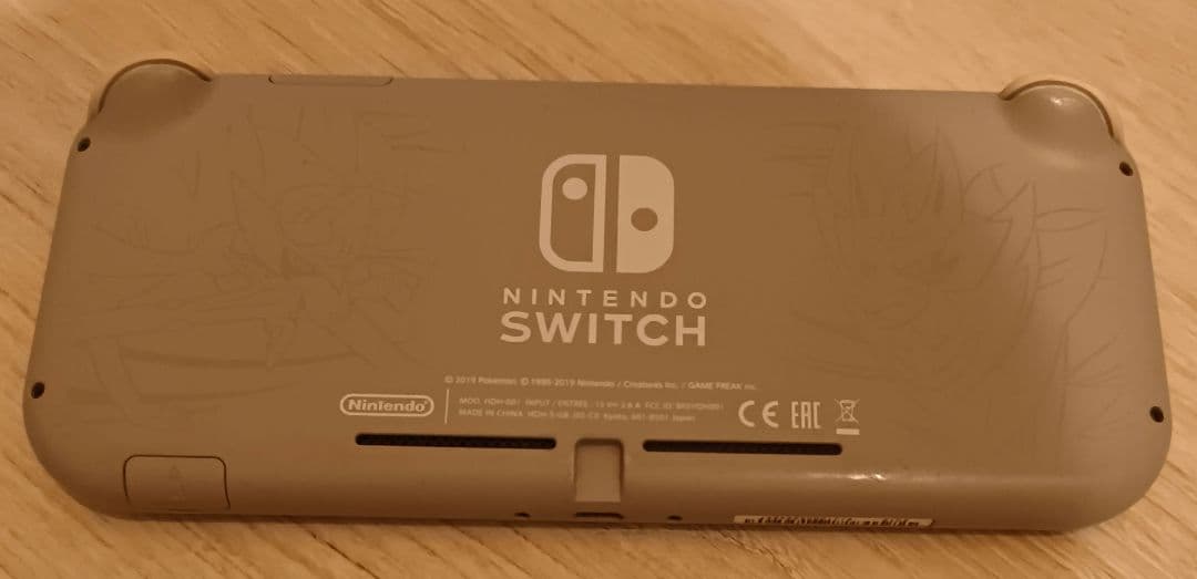 Nintendo Switch Lite ポケモンコラボ（ジャンク品）