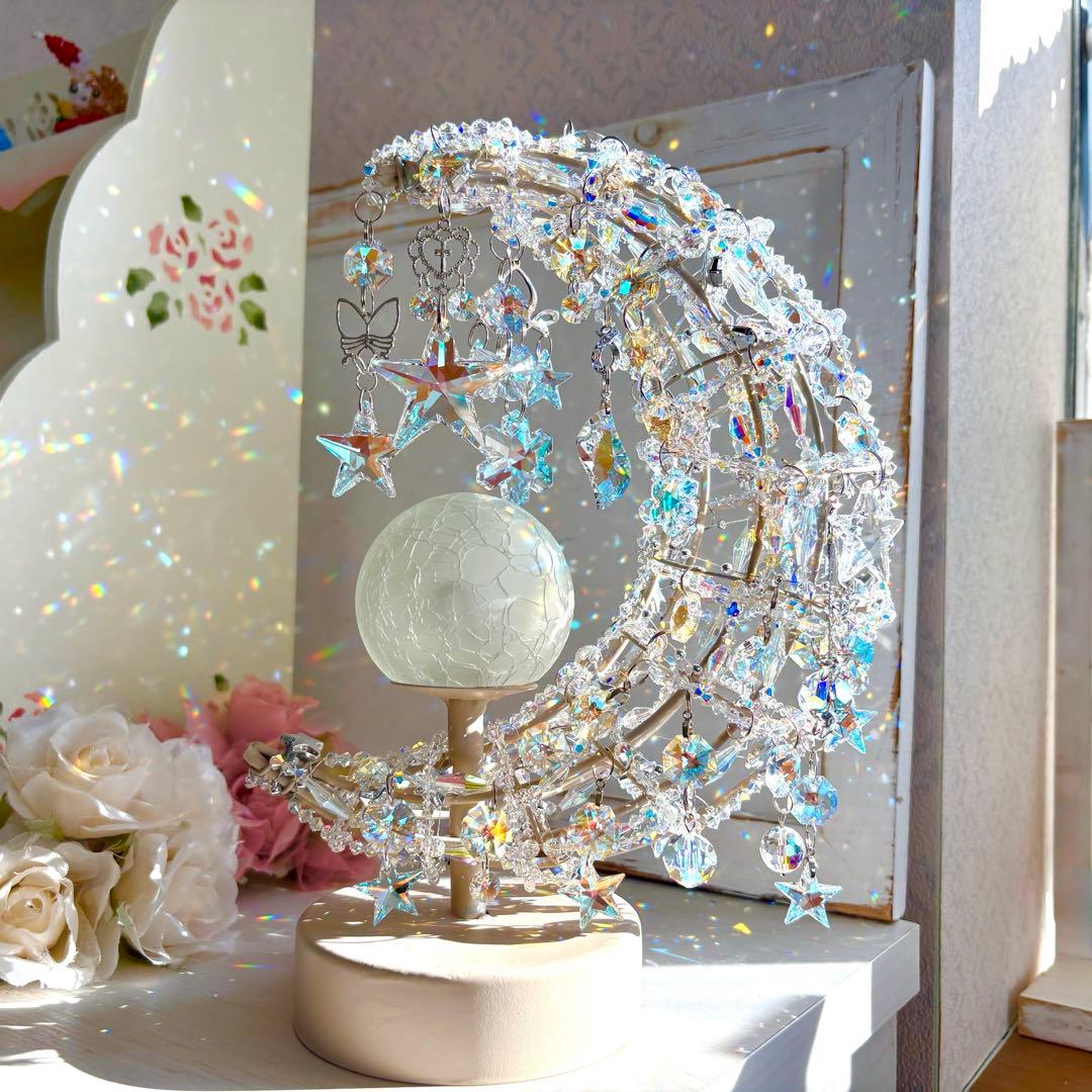 みるくみるく✩.*˚ ライトスタンド✩SWAROVSKIサンキャッチャー