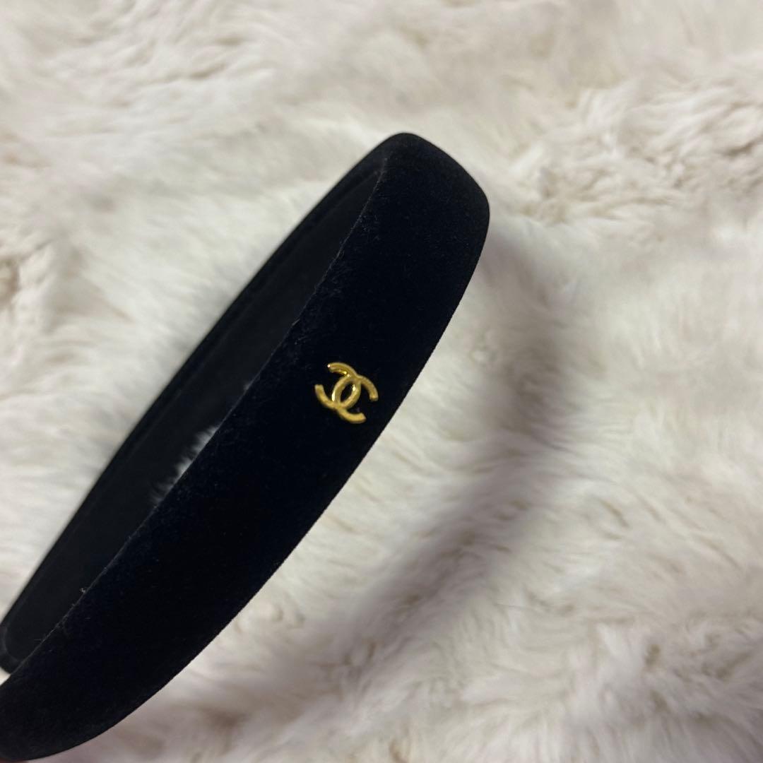 CHANEL 黒 ベルベット カチューシャ
