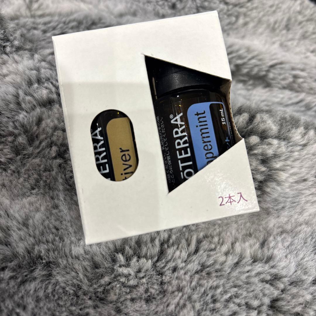 doTERRA ペパーミント ベチバー 2本入　エッセンシャルオイル
