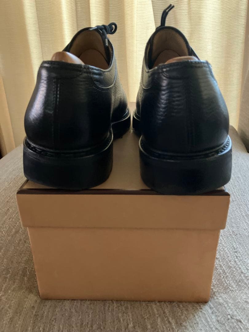 ジョンロブ ウゼス