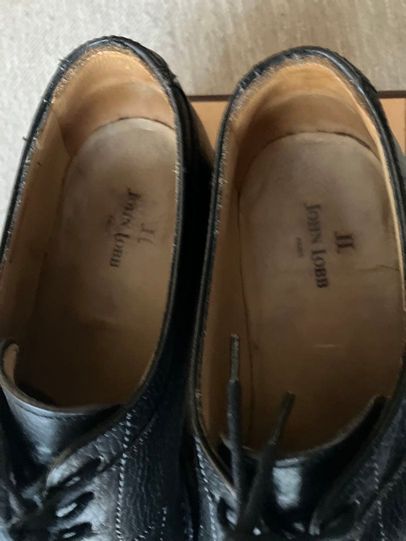 ジョンロブ ウゼス