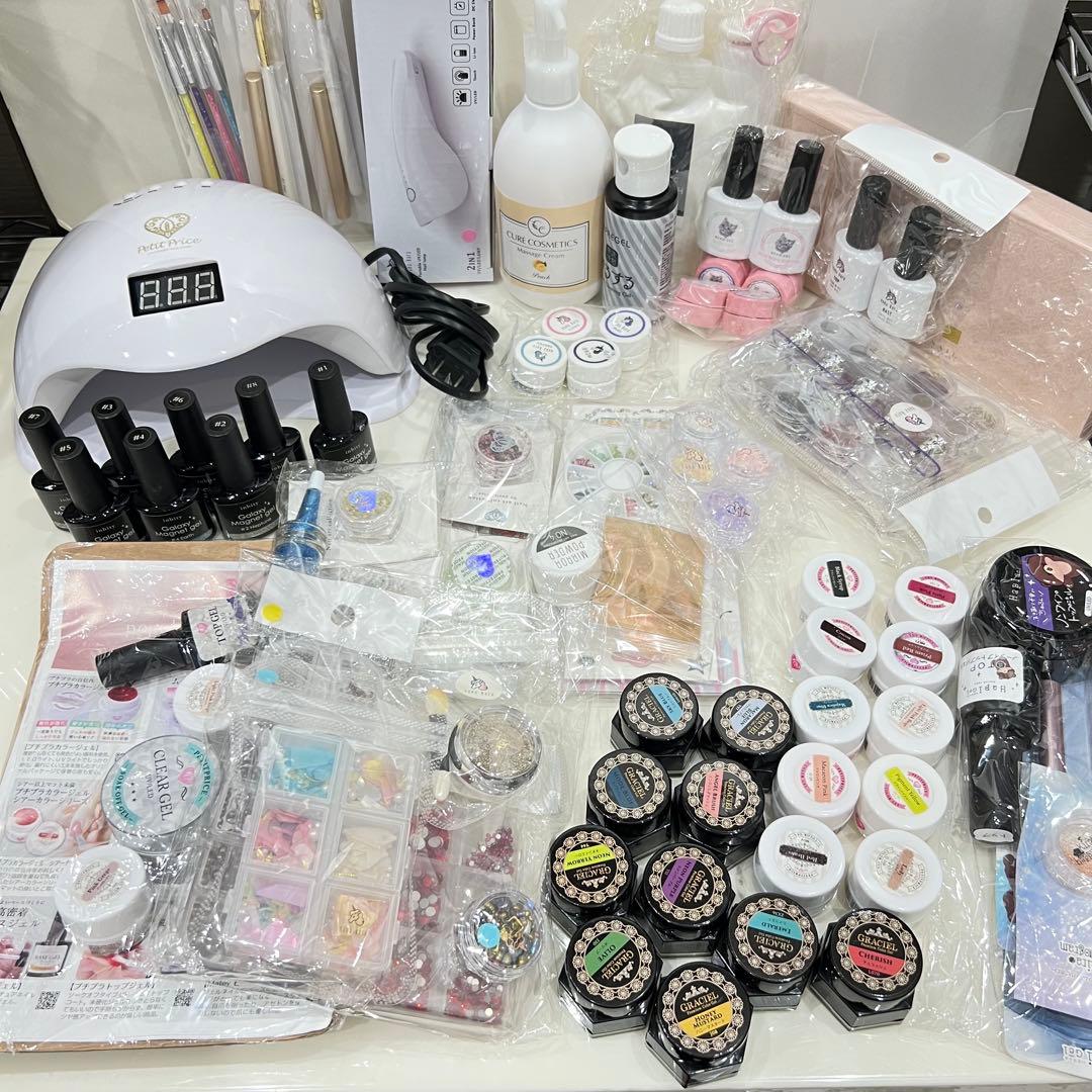 ネイルアート用ジェルネイルセット　セルフネイルに！！