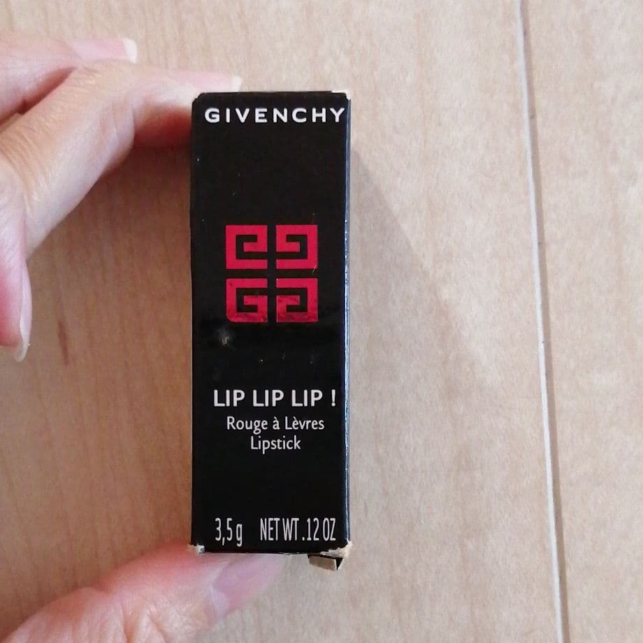 ジバンシィ　リップリップリップ！　リップスティックエクストリーム3.5g