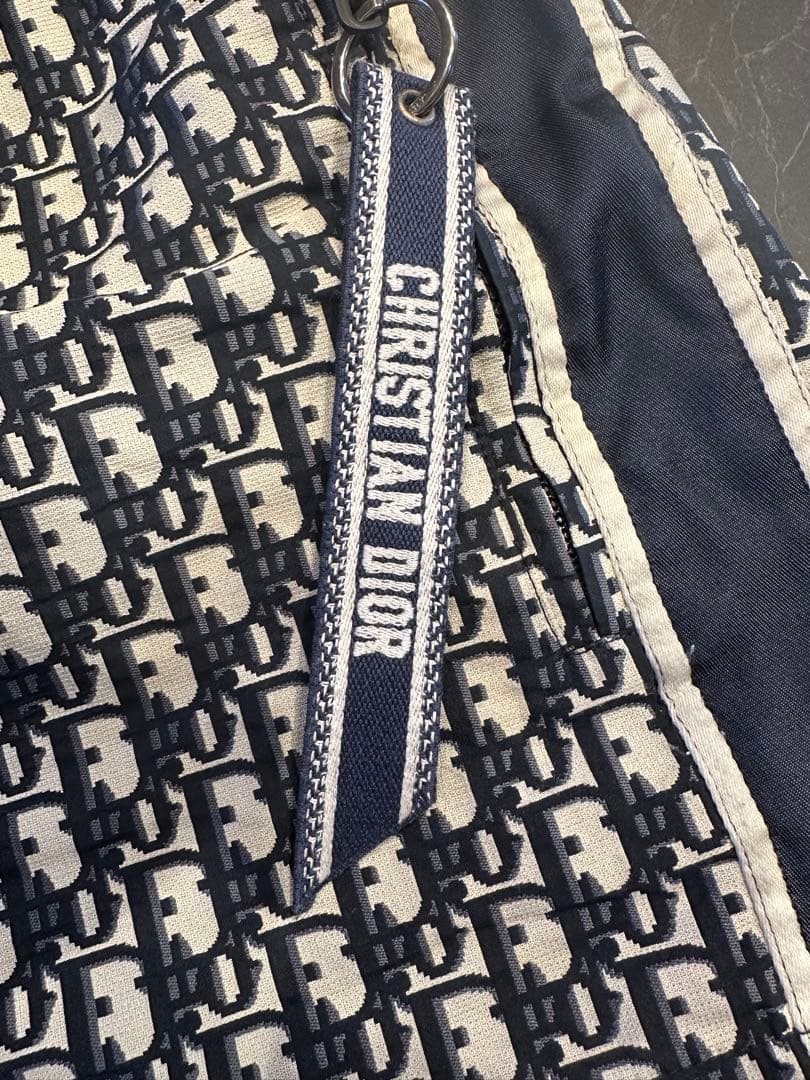 Christian Dior ロゴパターンショートパンツ