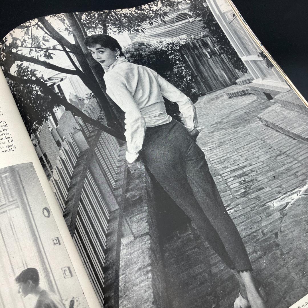1950年代　当時物　オードリーヘップバーン 表紙　LIFE誌　ビンテージ雑誌