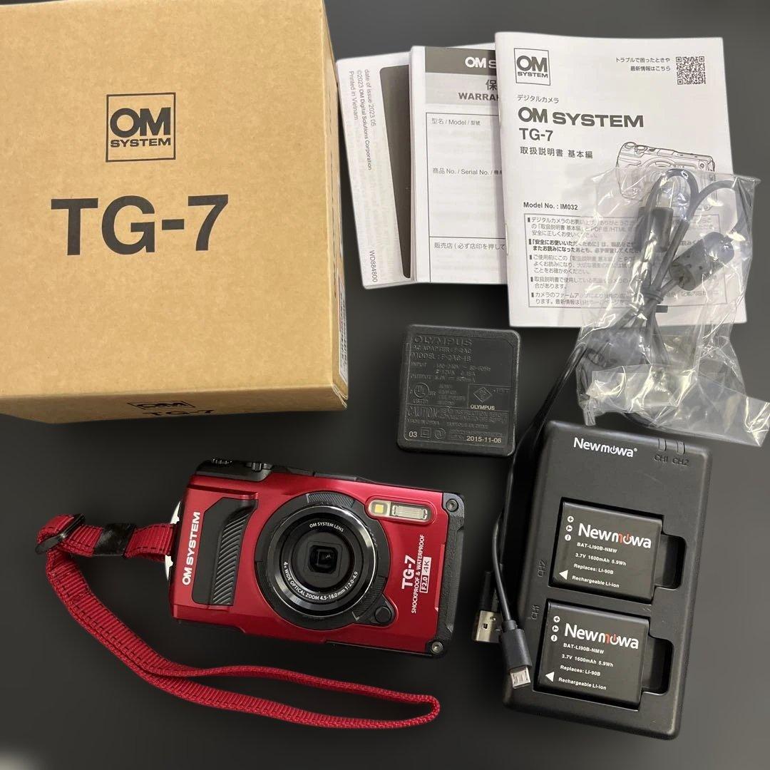 OM SYSTEM TG-7 コンパクトデジタルカメラと予備バッテリー＆充電器