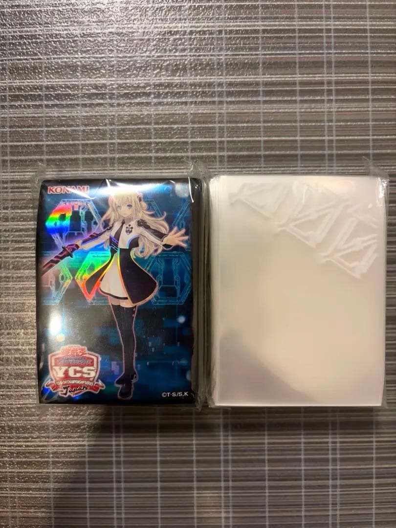 遊戯王 閃刀姫レイ スリーブ YCSJ／YCSC中国　各100枚セット