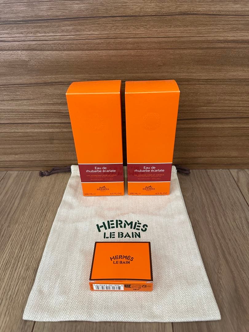 Eau de rhubarbe écarlate ボディソープ 2本セット