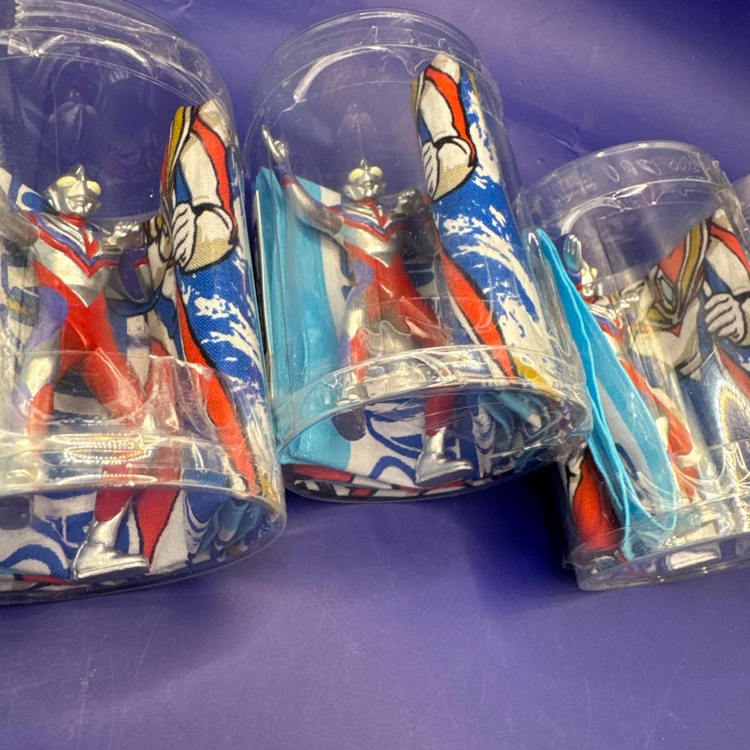 ⭐︎大量⭐︎ウルトラマンダイナ　ハンカチ＆ミニフィギュア 7箱まとめ売り