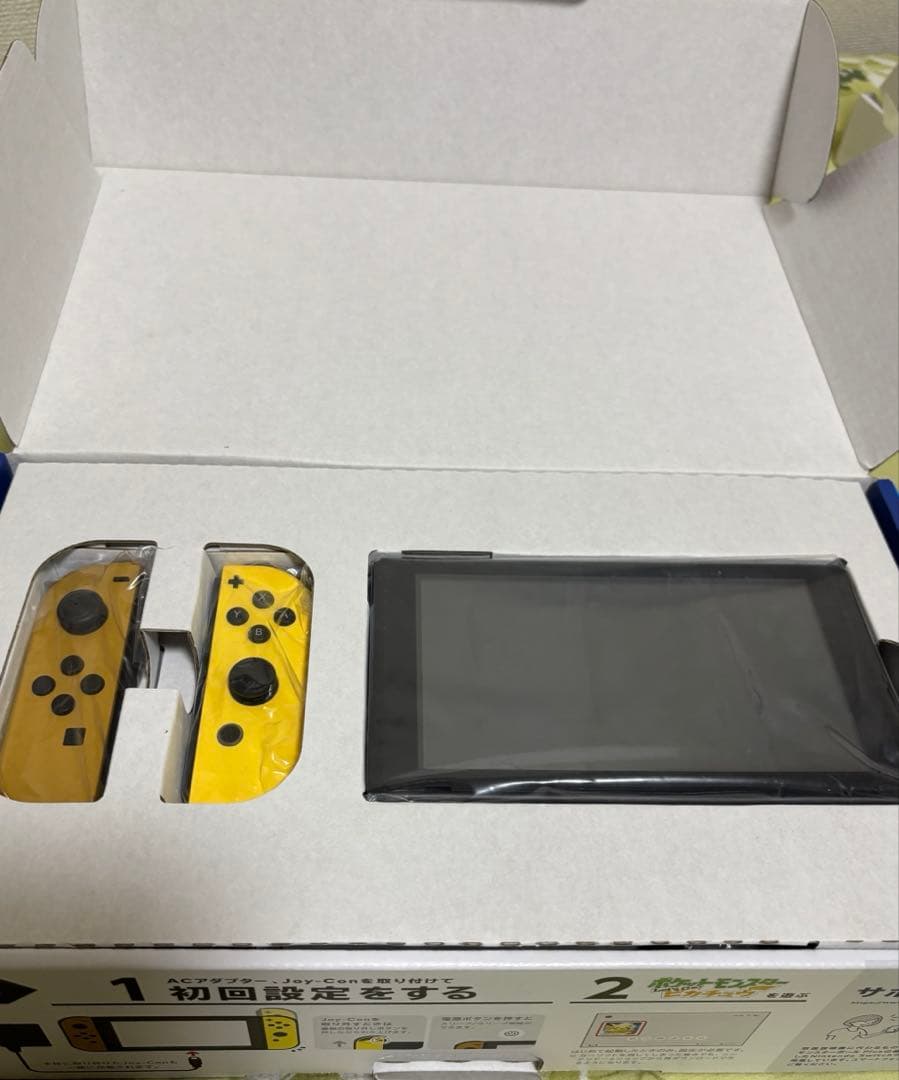 Nintendo Switch本体　ポケットモンスターピカチュウセット
