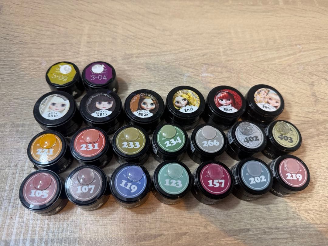 ジェルネイルカラー，パーツまとめ売り