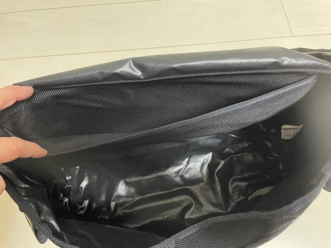 【値下げ】narifuri Deadmanメッセンジャーバッグ