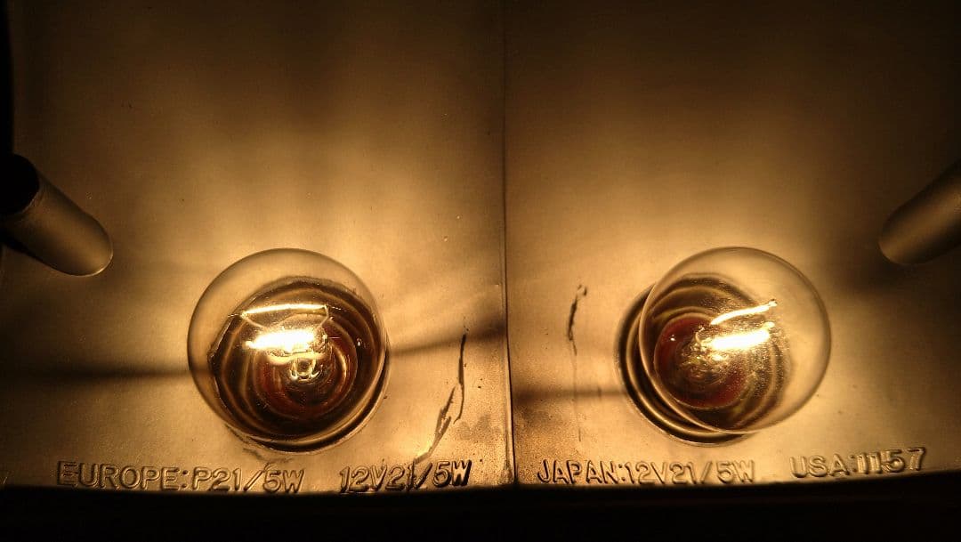 ゼファー400　純正　テールランプ　ユニット