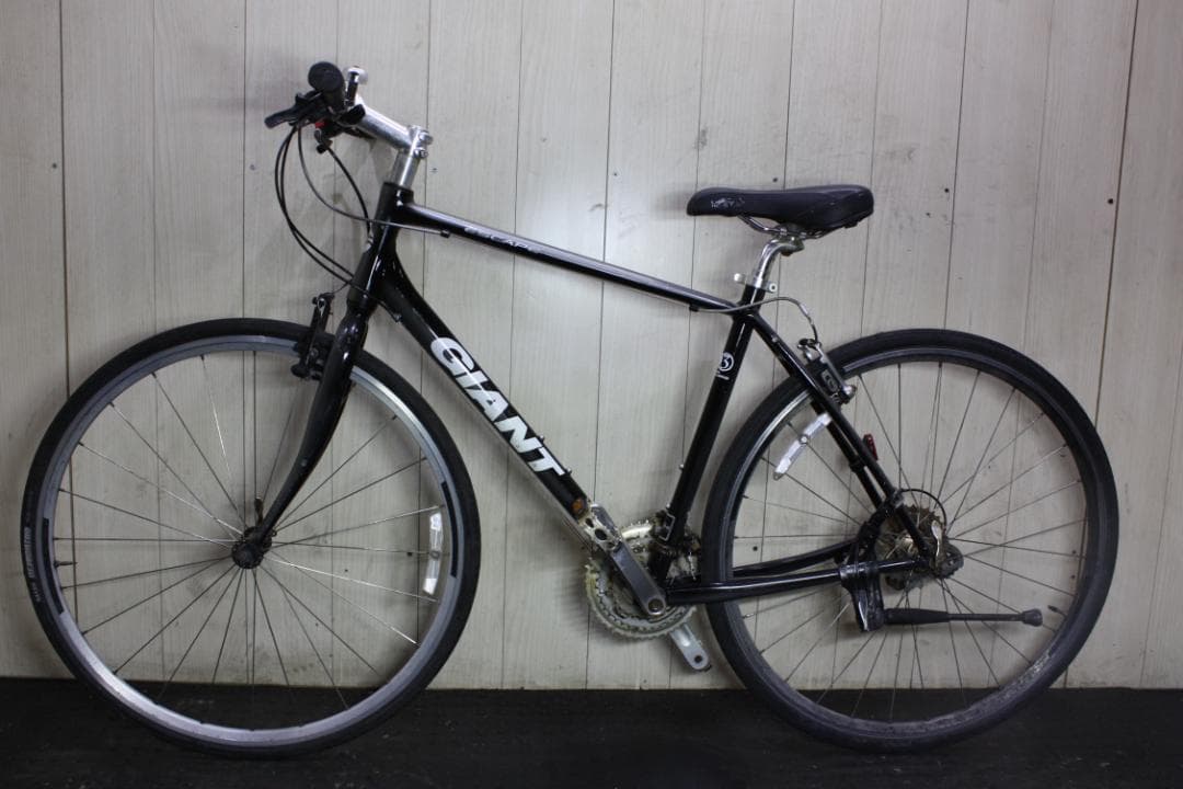 GIANT ESCAPE R3 700C 24速 500mm GREY色 クロス