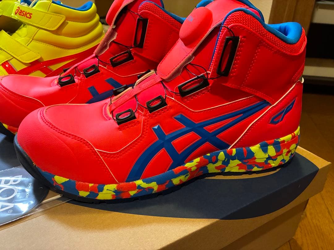asics ハイカット安全靴 イエロー・レッド