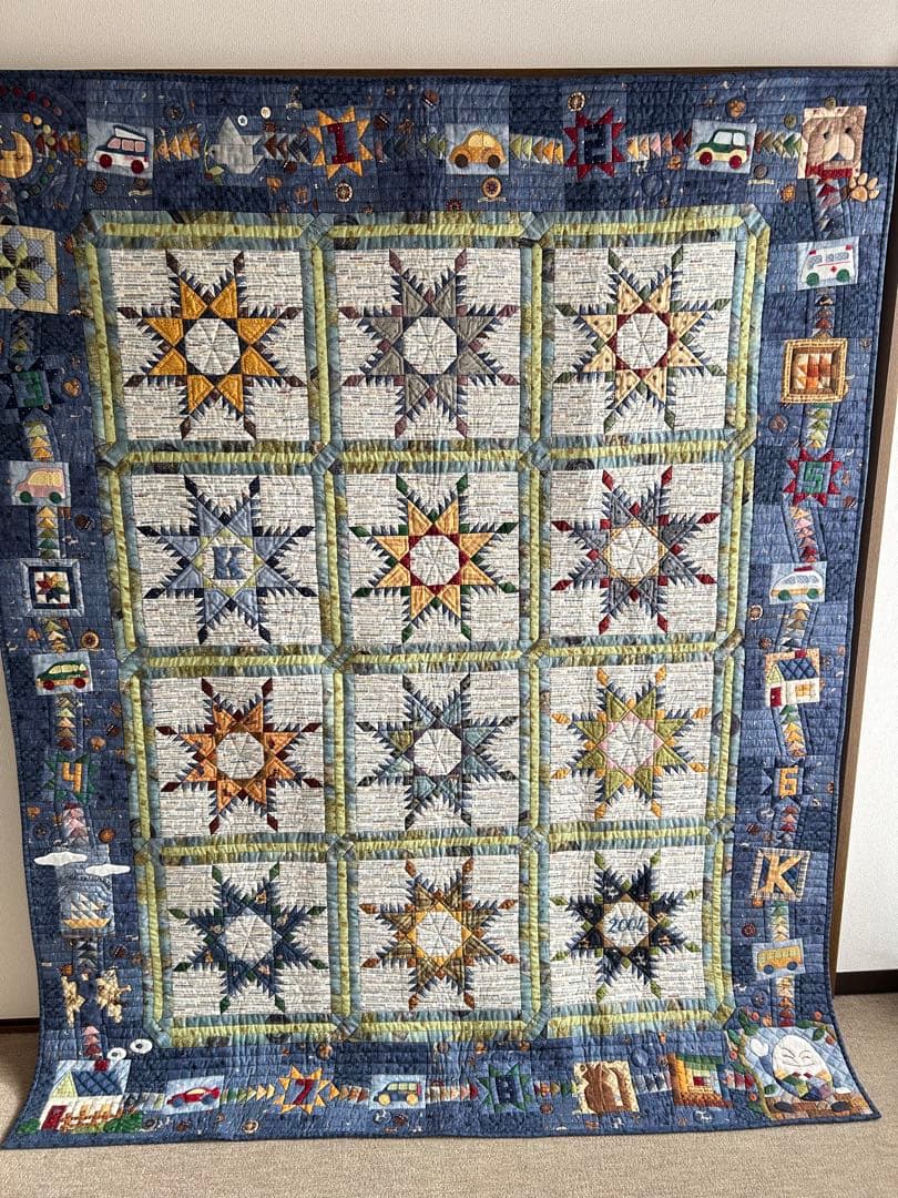 ハンドメイド パッチワーク フェザースター タペストリー兼ベットカバー