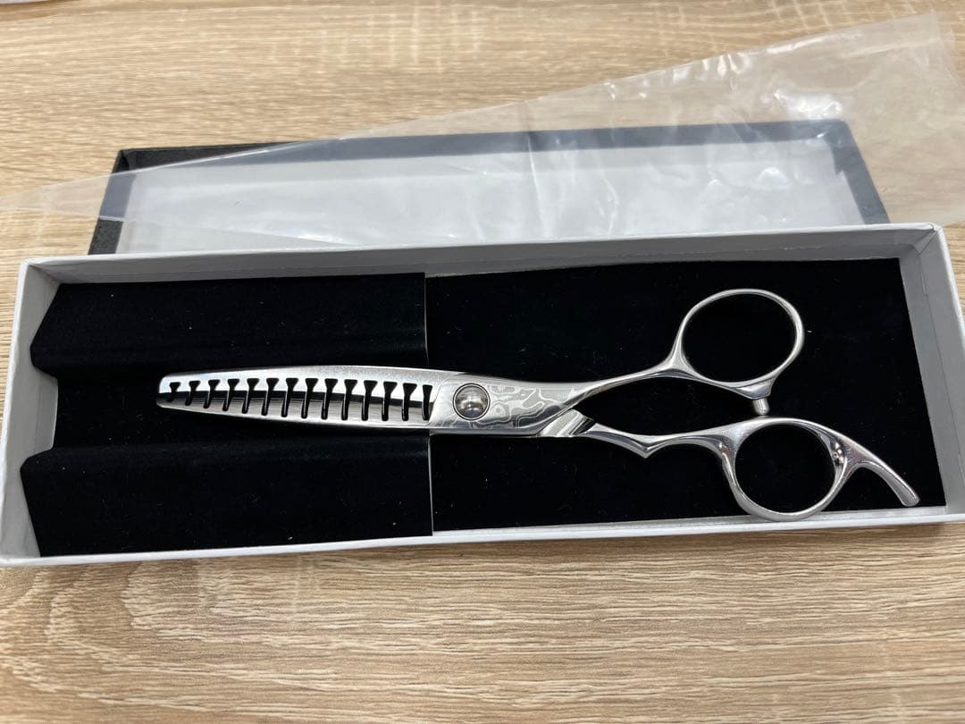 【希少】天洋シザーセニングダマスカス FWー40 値下げ！！