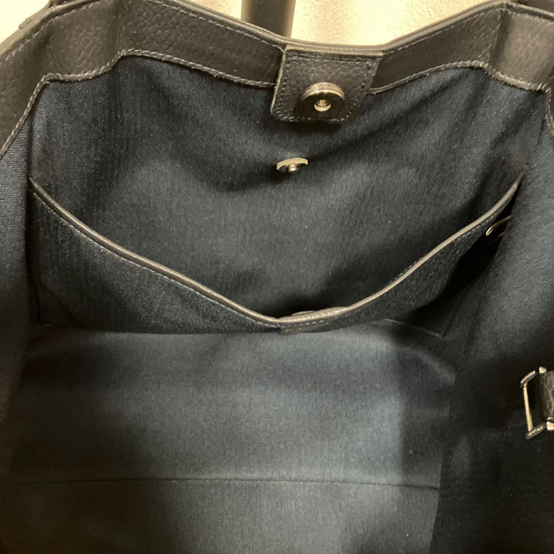 ペッレモルビダ レザー製トートバッグ