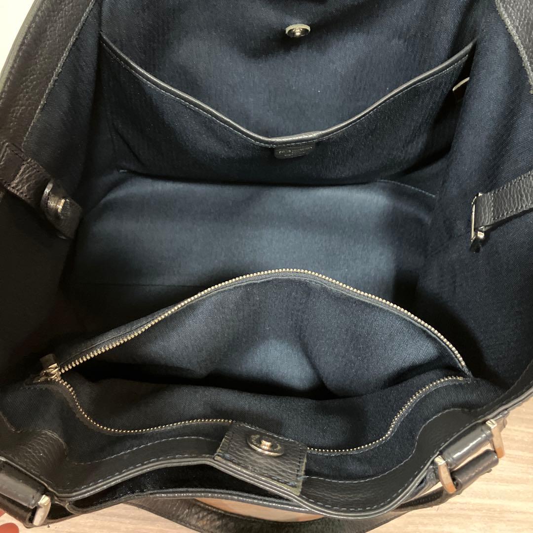 ペッレモルビダ レザー製トートバッグ