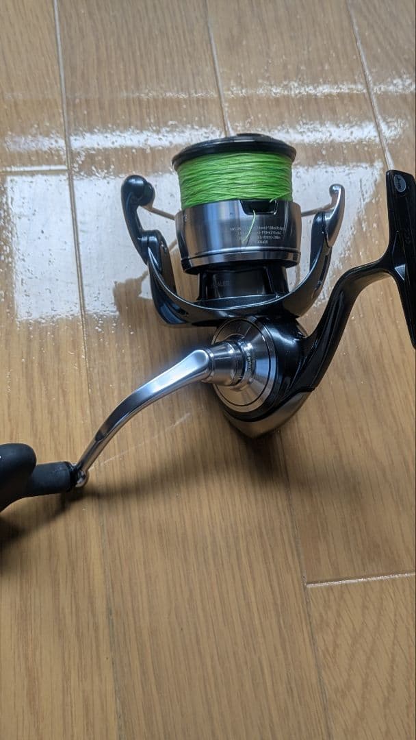 24 DAIWA CERTATE 4000CXH スピニングリール