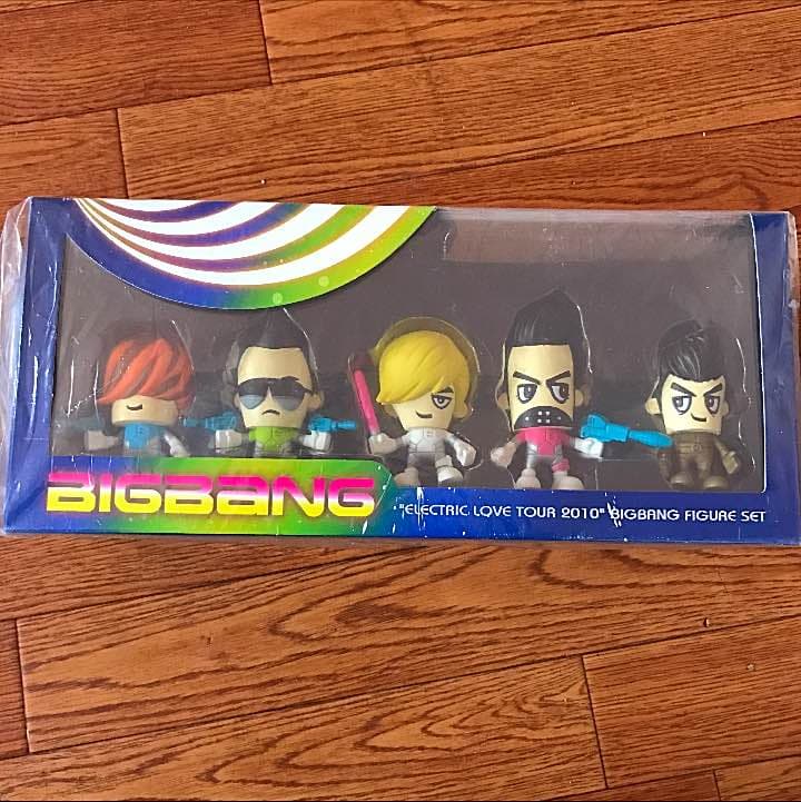 BIGBANG 超激レア2０10年フィギュア