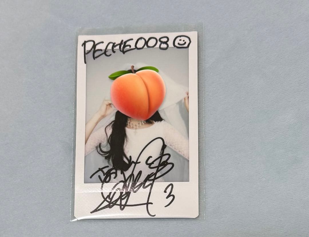 ヘラヘラ三銃士 さおりん 直筆サイン チェキ　peche ペシェ