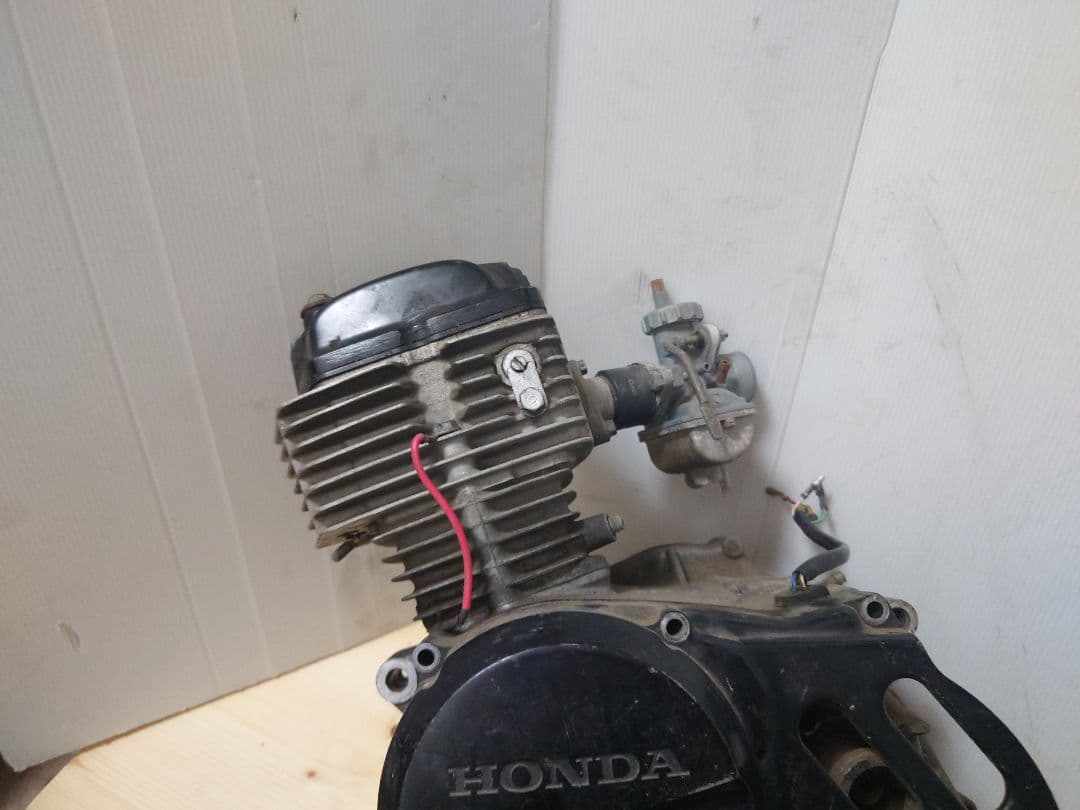 ホンダ エイプ50 実動エンジン pcタイプビッグキャブレター付き