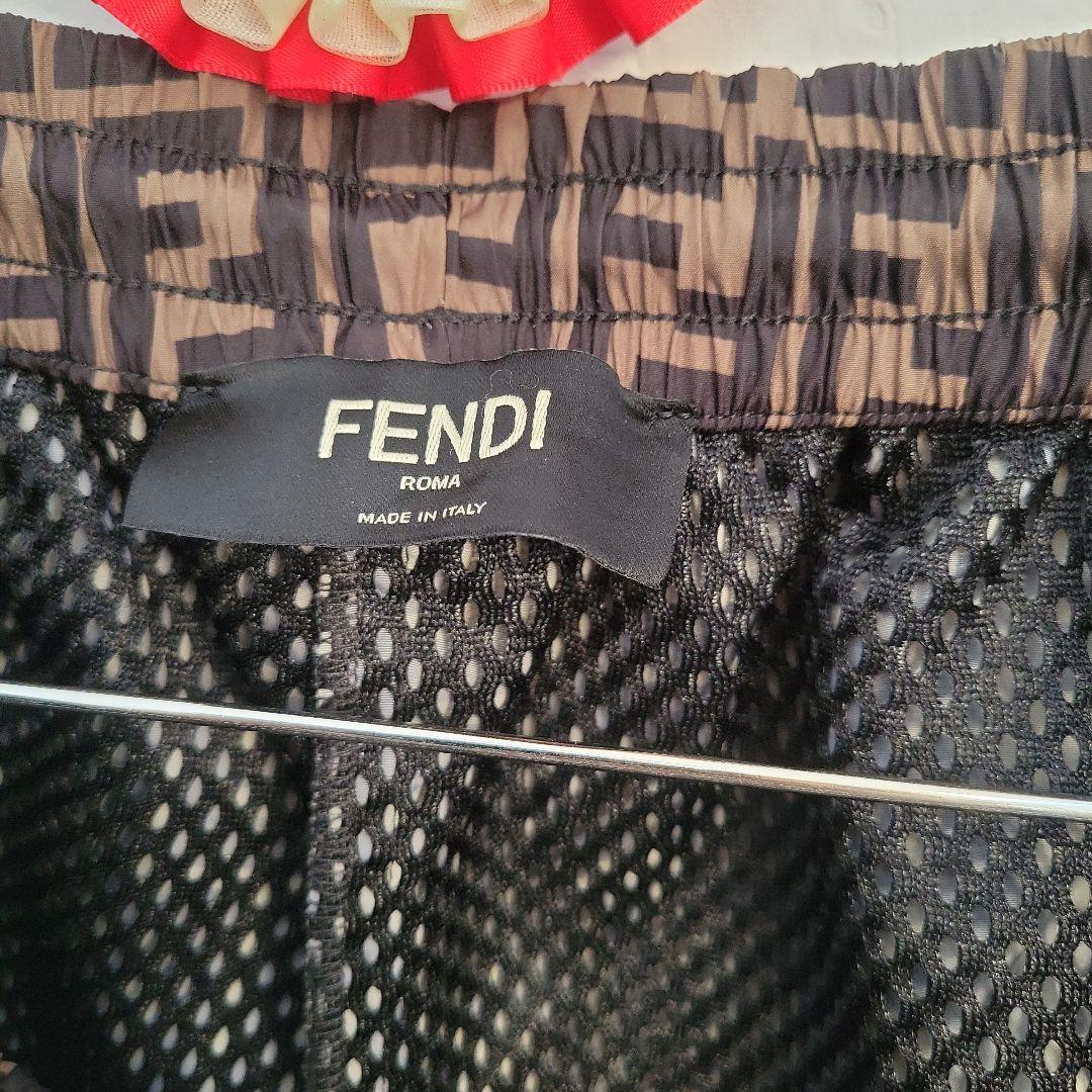 FENDI 　ナイロンパンツ　44　ズッカ柄