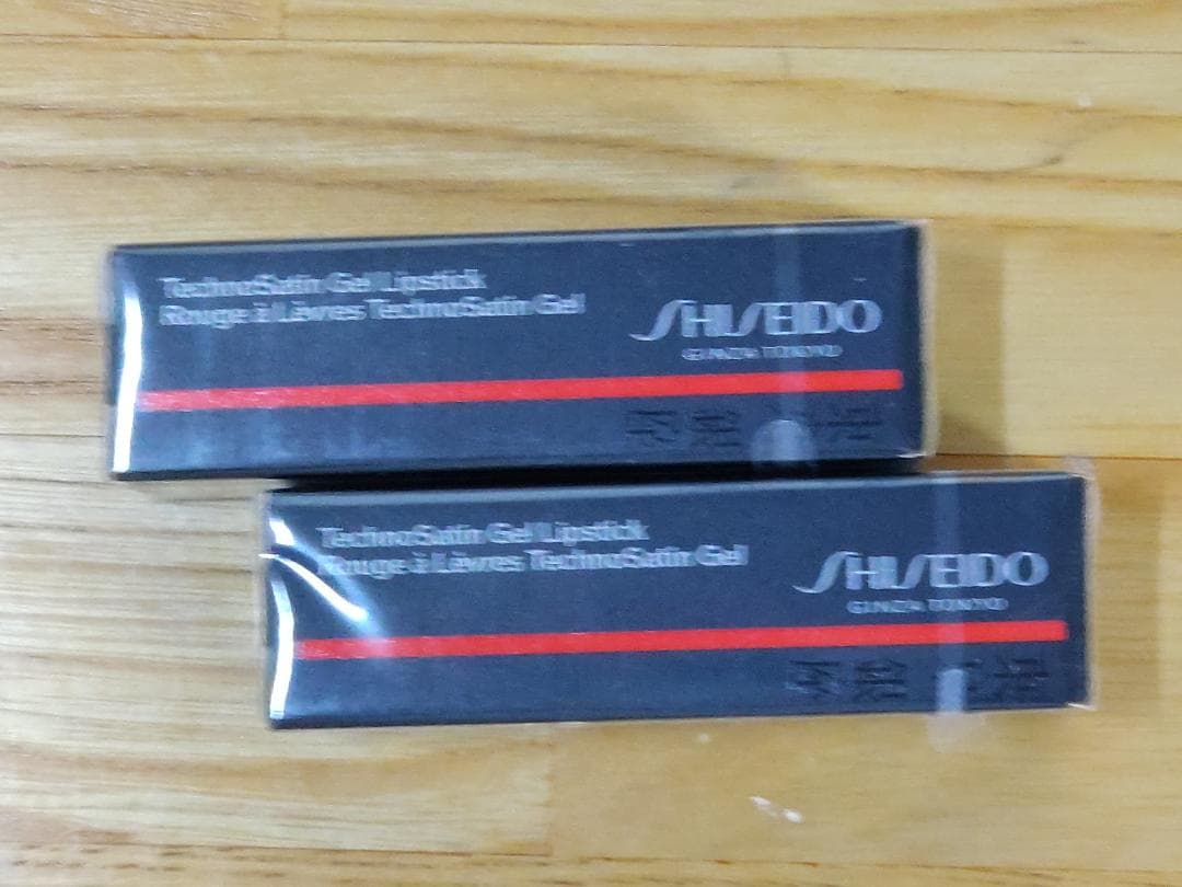 SHISEIDOメーキャップテクノサテンジェルリップスティック#412 #424