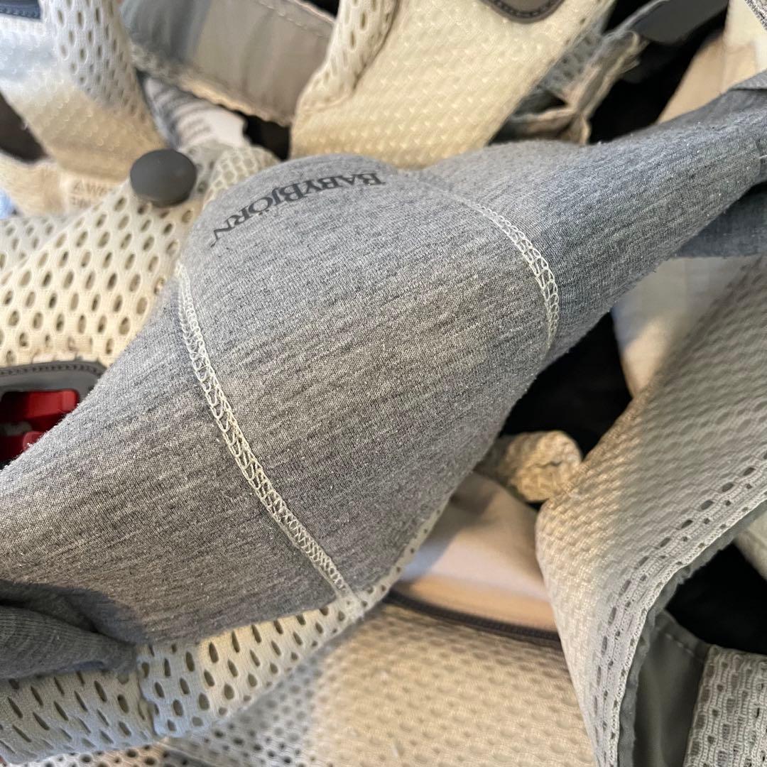 ベビービョルン ハーモニー クリーム、ウインターカバー・専用スタイ付き