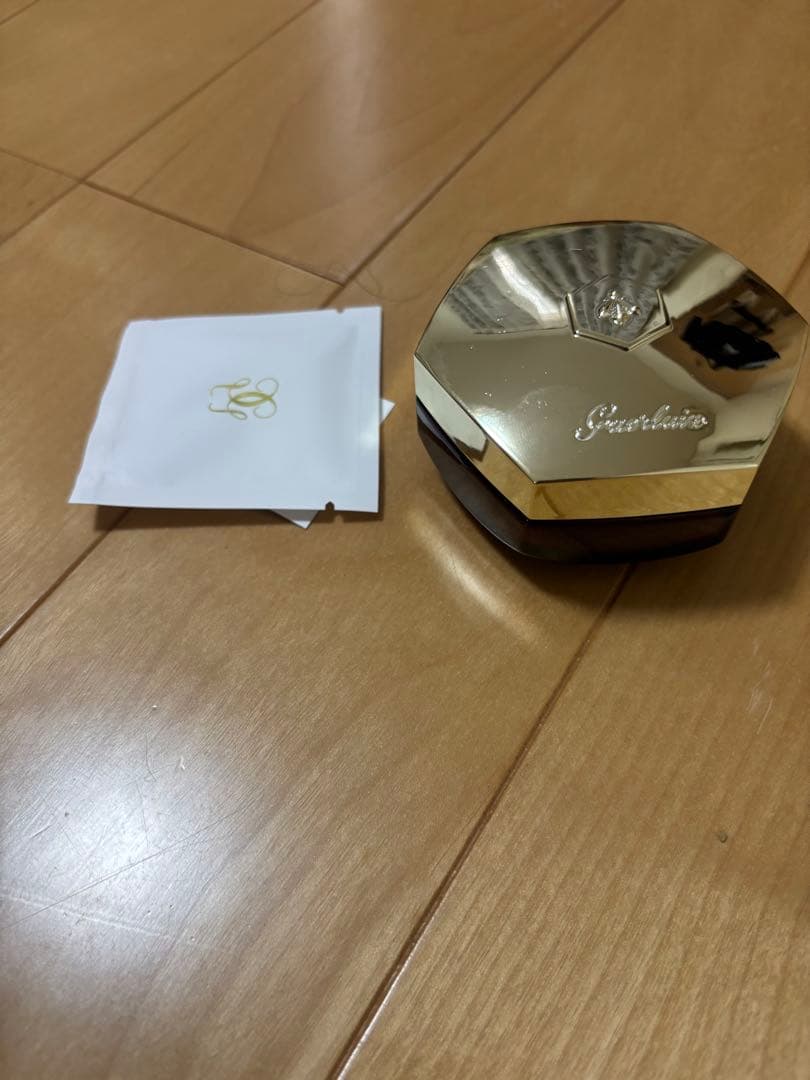 ゲラン新品未使用正規品アベイユロイヤル トリートメント ナイトクリーム 50ml