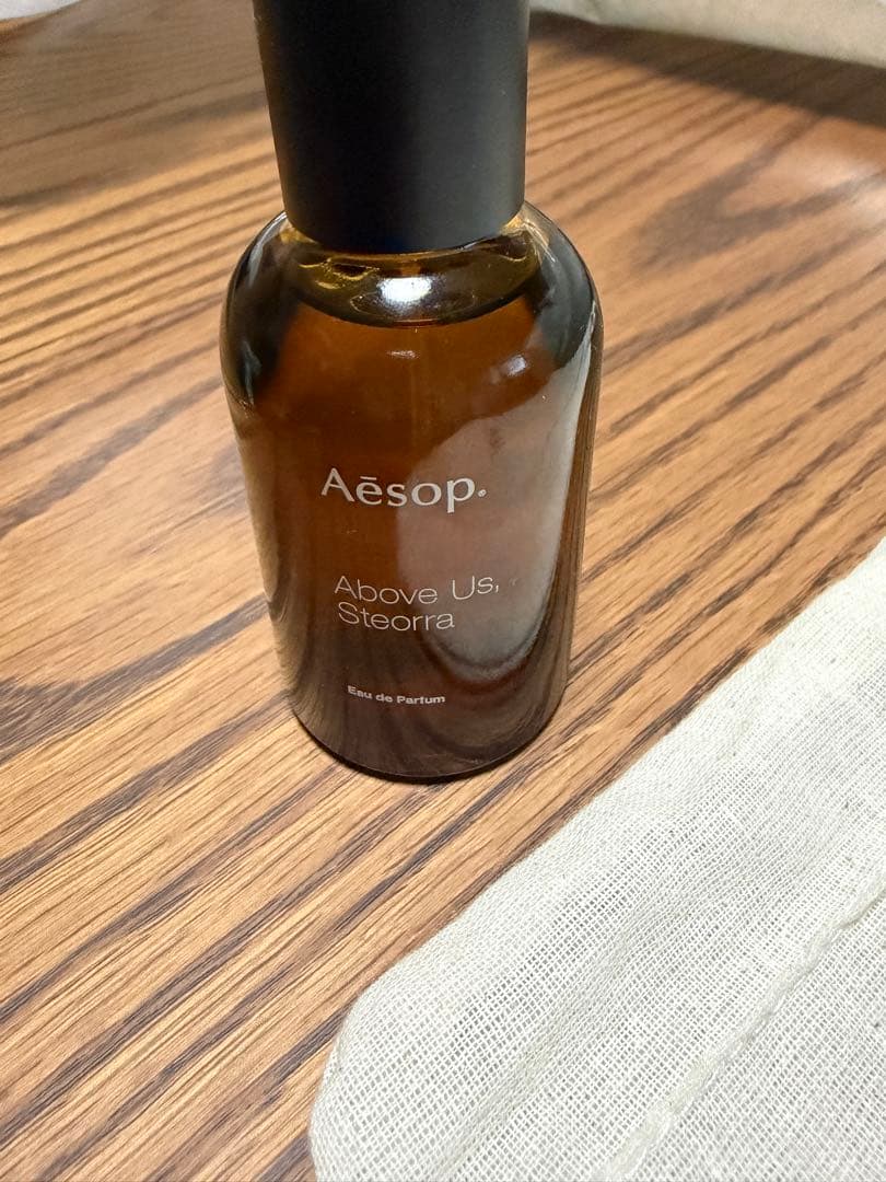 香水(ユニセックス) Aesop Above Us, Stierra