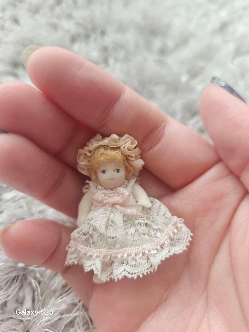 ミニチュアビスクドール作家様