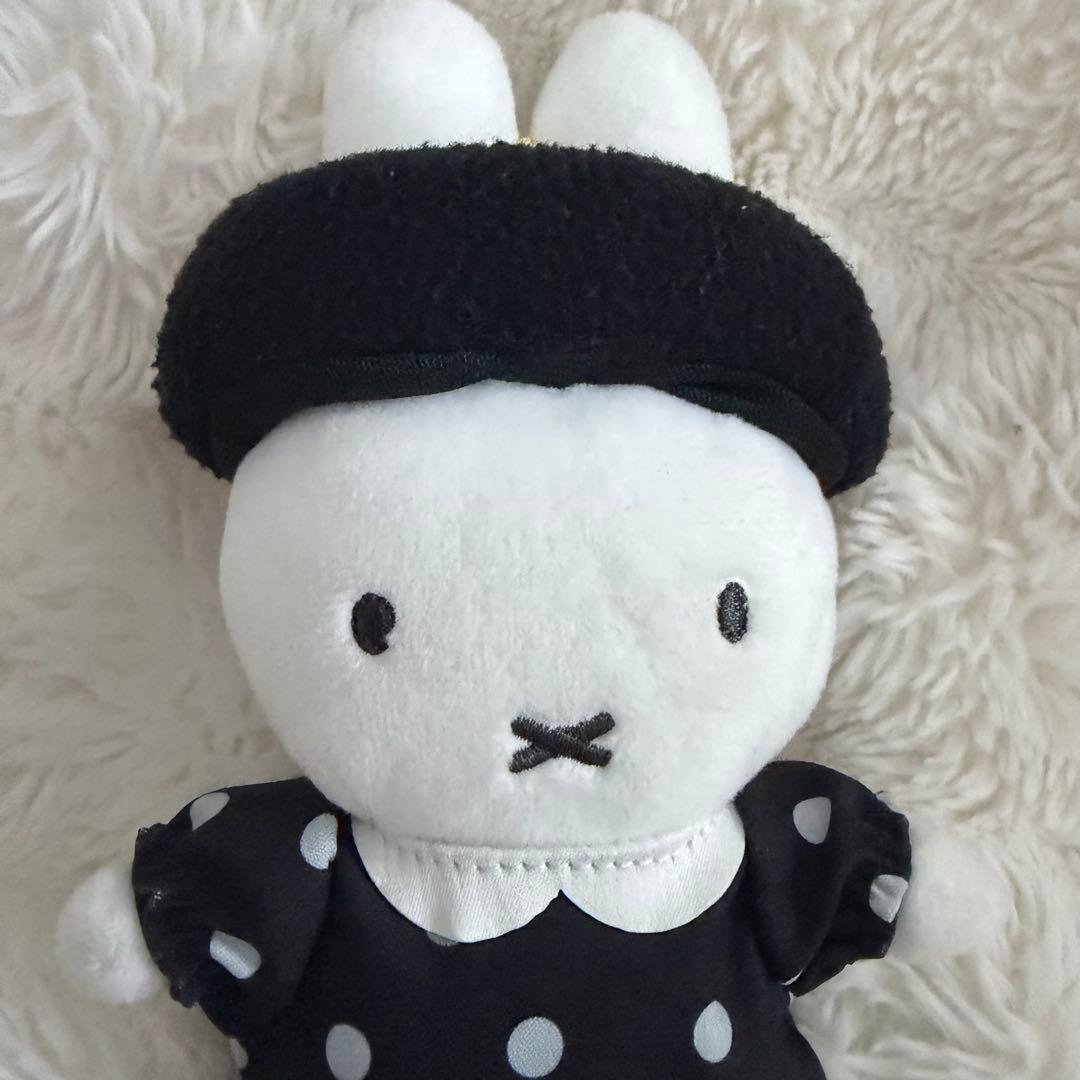 【限定完売品】ミッフィー 有楽町ポップアップ マスコット ベレー帽