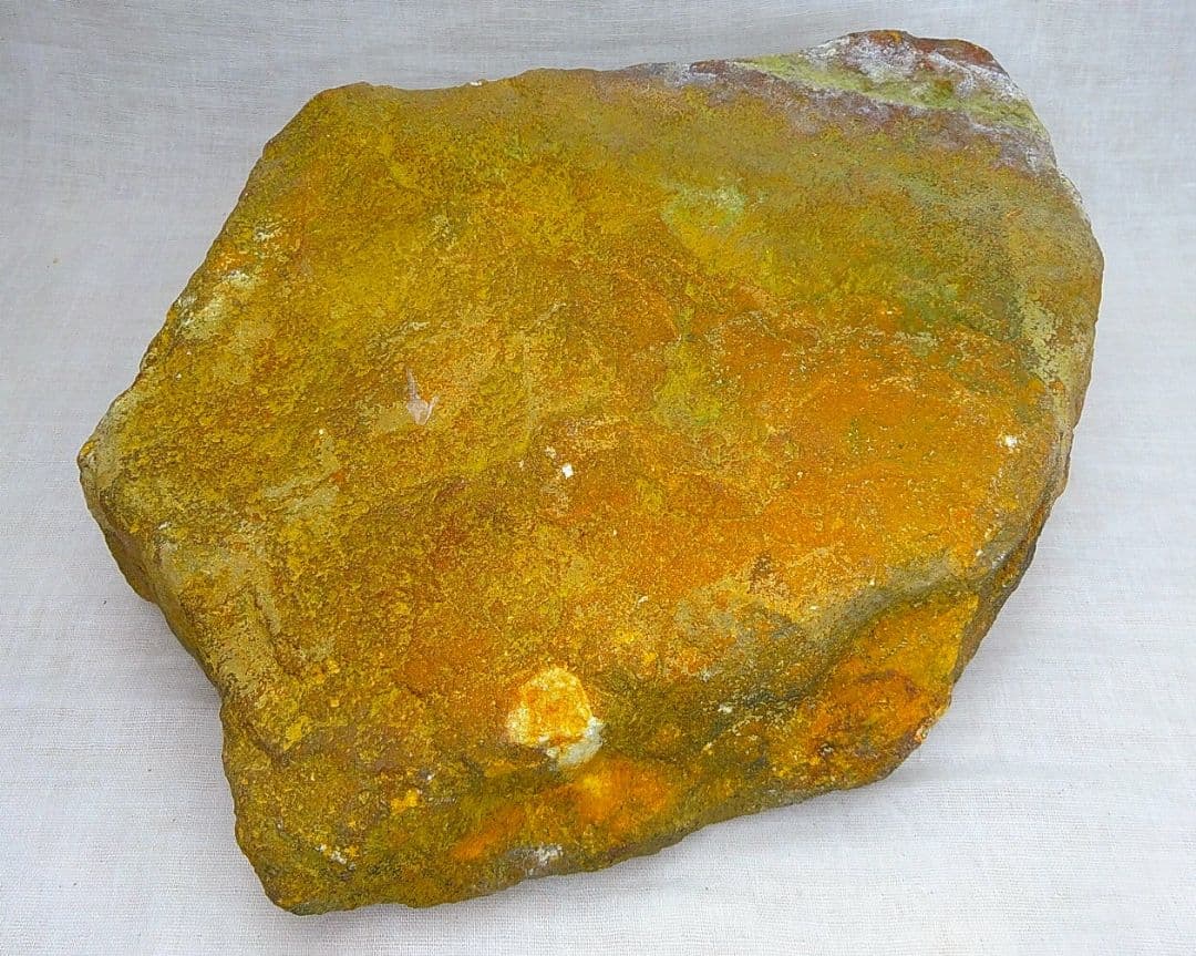 超レア!!高線量!!増富温泉ラジウム黒鉱石（159)4701gお風呂用